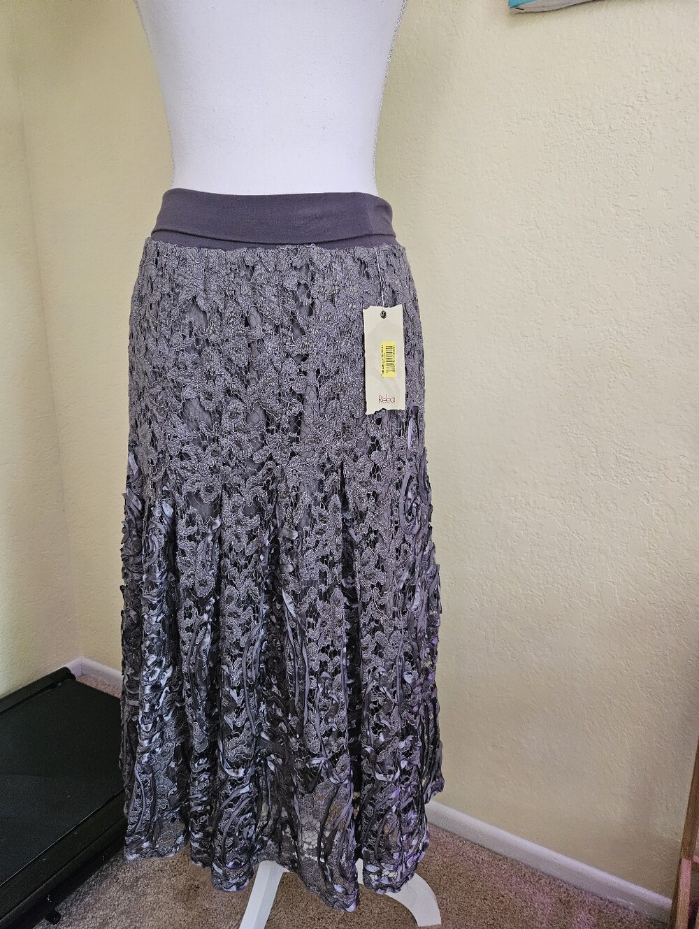 Reba Women’s Gray Lace Maxi Skirt Sz S